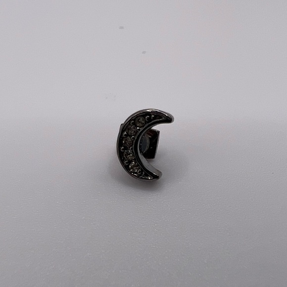 STELLA and Dot Keepsake Charm - Moon (Hermatite) - Picture 4 of 5